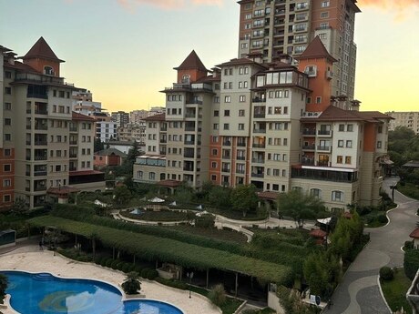 4 otaqlı yeni tikili - Gənclik m. - 278 m²