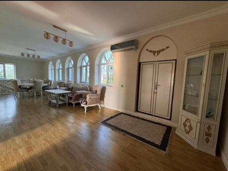 9 otaqlı həyət evi, 300 m², Novxanı: 355 000 ₼ 5