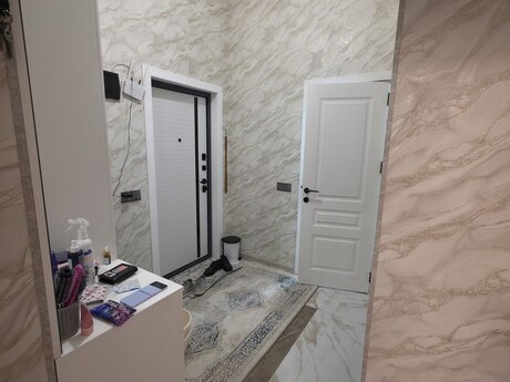 2 otaqlı yeni tikili - Bakıxanov q. - 72 m²