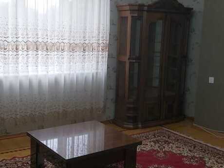 3 otaqlı köhnə tikili - 28 May m. - 60 m²