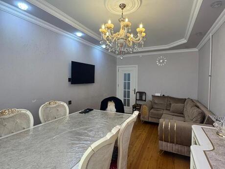 3 otaqlı köhnə tikili - Xətai r. - 65 m²