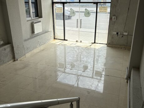 Obyekt - Ağ şəhər q. - 350 m²