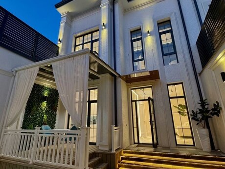 4 otaqlı həyət evi/bağ evi - Mərdəkan q. - 250 m²