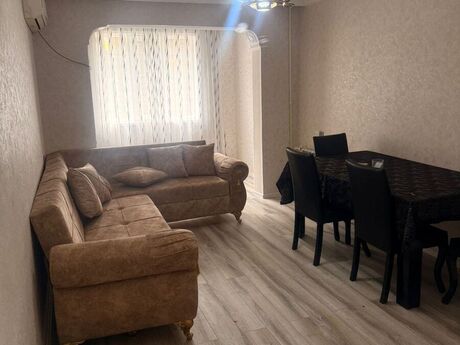2 otaqlı köhnə tikili - Neftçilər m. - 60 m²