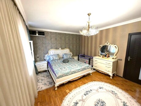 5 otaqlı köhnə tikili - Əhmədli q. - 130 m²