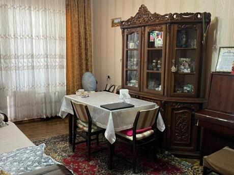 3 otaqlı köhnə tikili - Memar Əcəmi m. - 90 m²