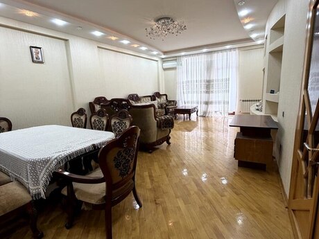 4 otaqlı yeni tikili - Elmlər Akademiyası m. - 218 m²