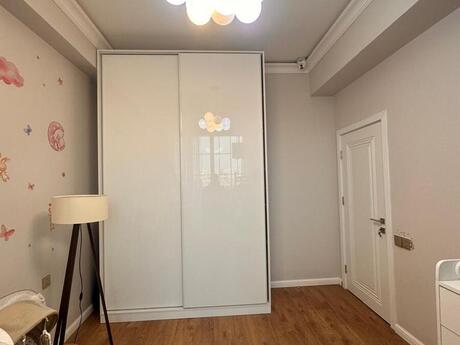 3 otaqlı yeni tikili - Xətai r. - 84 m²