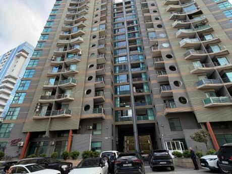 Elan №6094548 - Bakı, 28 May m., 4 otaqlı, 205 m², 5/17 mərtəbə