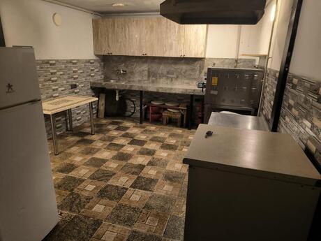 Obyekt - Elmlər Akademiyası m. - 25 m²