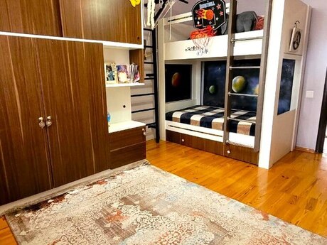 3 otaqlı köhnə tikili - Həzi Aslanov m. - 85 m²