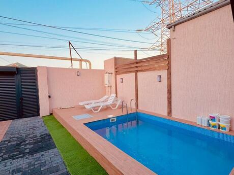 4 otaqlı həyət evi/bağ evi - Mərdəkan q. - 101 m²