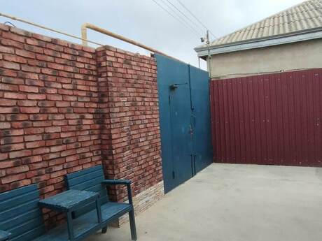 4 otaqlı həyət evi/bağ evi - Ramana q. - 85 m²