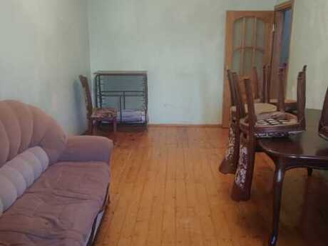 3 otaqlı köhnə tikili - Binəqədi r. - 85 m²