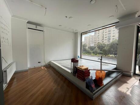 Obyekt - Şah İsmayıl Xətai m. - 100 m²