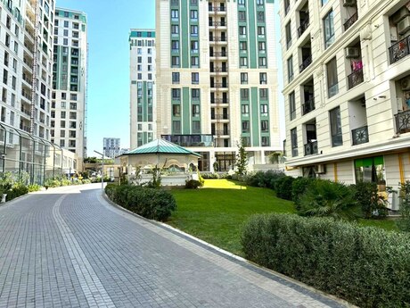 4 otaqlı yeni tikili - Gənclik m. - 180 m²