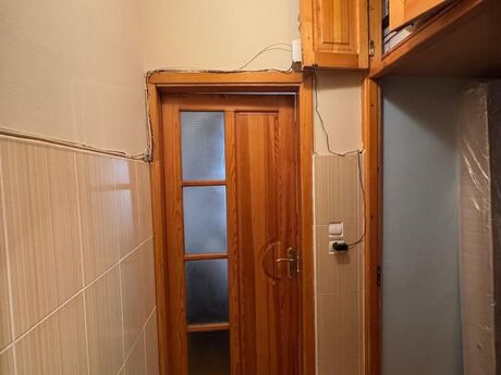 2 otaqlı köhnə tikili - İnşaatçılar m. - 52 m²
