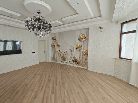 4 otaqlı yeni tikili - Bakıxanov q. - 160 m²