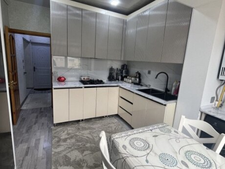 2 otaqlı köhnə tikili - Həzi Aslanov m. - 65 m²