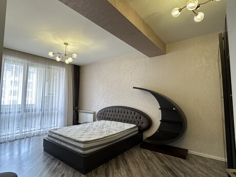 4 otaqlı yeni tikili - Nərimanov r. - 200 m²