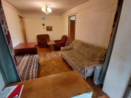 2 otaqlı köhnə tikili - Nizami m. - 45 m²