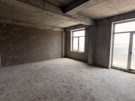 Elan №6094823 - Bakı, Ağ şəhər q., 5 otaqlı, 193 m², 3/7 mərtəbə