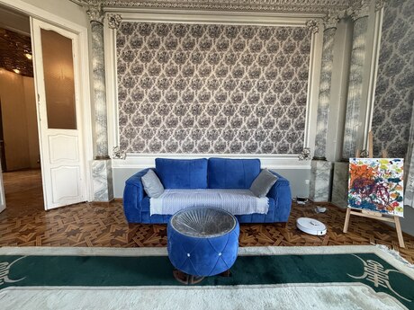 4 otaqlı köhnə tikili - İçəri Şəhər m. - 123.7 m²