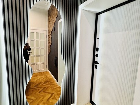 5 otaqlı köhnə tikili - İçəri Şəhər m. - 140 m²