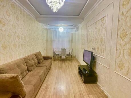 2-room apartment for rent, 65 m², Memar Əcəmi: 700 ₼/mo 2
