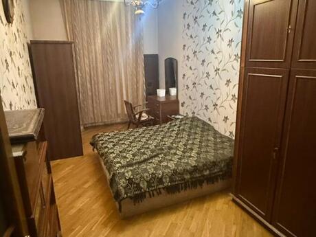 2 otaqlı köhnə tikili - Nəriman Nərimanov m. - 65 m²