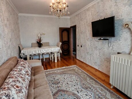 2 otaqlı köhnə tikili - Həzi Aslanov m. - 60 m²