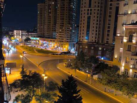 3 otaqlı köhnə tikili - Nizami m. - 100 m²
