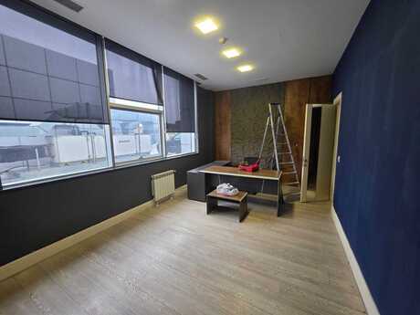 3 otaqlı ofis - Nəriman Nərimanov m. - 125 m²