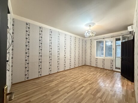 3 otaqlı köhnə tikili - Memar Əcəmi m. - 65 m²