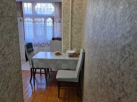 2 otaqlı köhnə tikili - Həzi Aslanov m. - 60 m²