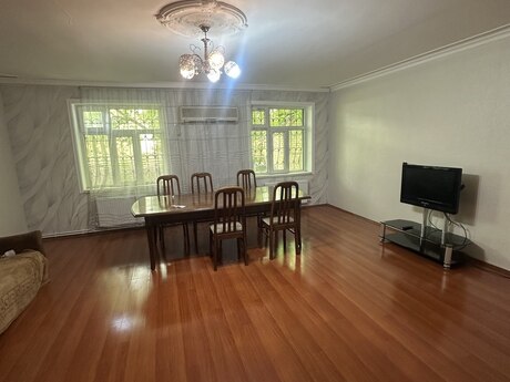 4 otaqlı köhnə tikili - Bərdə - 80 m²