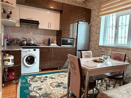 4 otaqlı həyət evi/bağ evi - Biləcəri q. - 180 m²
