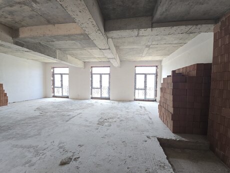 3 otaqlı yeni tikili - Şah İsmayıl Xətai m. - 139 m²