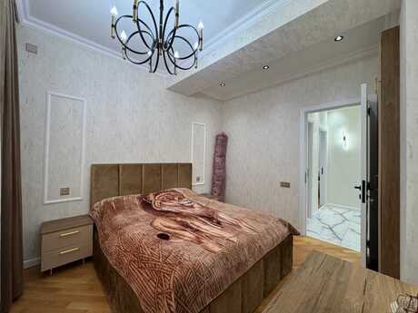 3 otaqlı mənzil, 110 m², Səbail: 295 000 ₼ 5