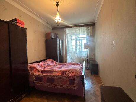 3 otaqlı köhnə tikili - Əhmədli m. - 90 m²