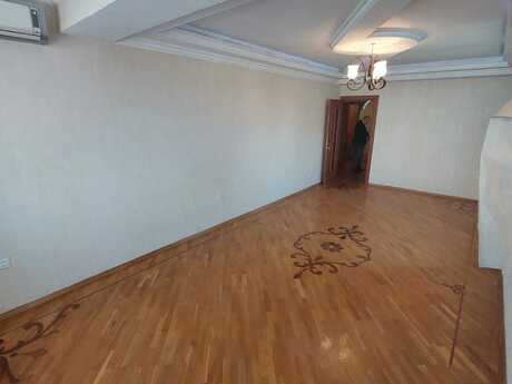 2 otaqlı köhnə tikili - 28 May m. - 145 m²