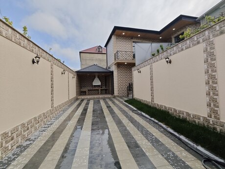 7 otaqlı həyət evi/bağ evi - Qaraçuxur q. - 175 m²