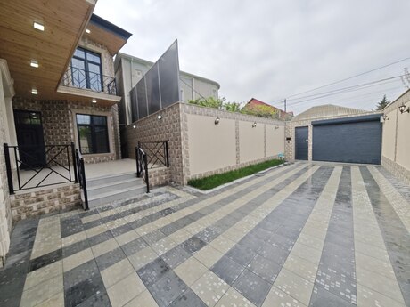 7 otaqlı həyət evi/bağ evi - Qaraçuxur q. - 175 m²