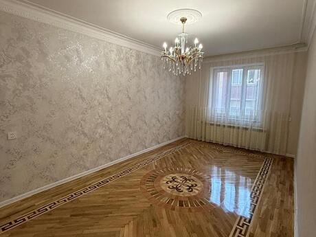 2 otaqlı köhnə tikili - Memar Əcəmi m. - 75 m²
