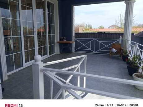 4 otaqlı həyət evi/bağ evi - Pirşağı q. - 145 m²