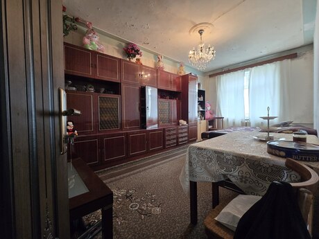 3 otaqlı köhnə tikili - Əhmədli m. - 80 m²