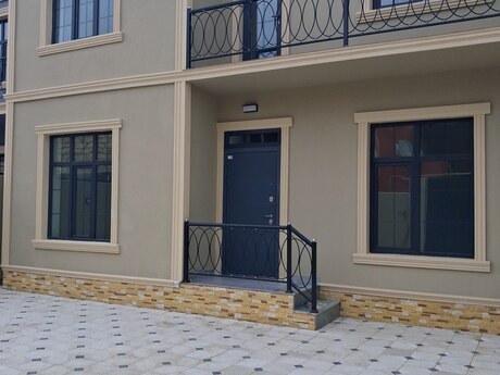5 otaqlı həyət evi/bağ evi - Xırdalan - 200 m²