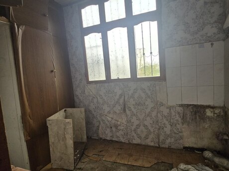 1 otaqlı köhnə tikili - Yeni Yasamal q. - 33 m²