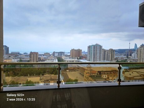 4 otaqlı yeni tikili - 28 May m. - 220 m²