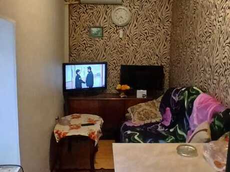 3 otaqlı həyət evi/bağ evi - İçəri Şəhər m. - 60 m²